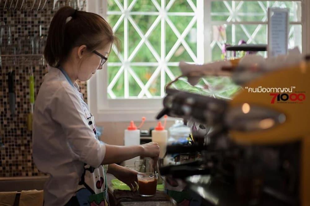 U Dee Room And Coffee Kanchanaburi Exterior photo